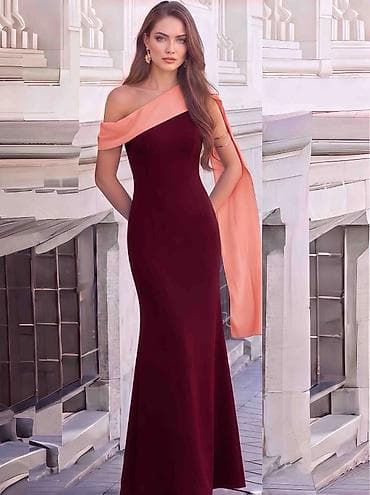 iris cuprija: Elegantna duga haljina na jedno rame sa efektom šala
2400din
S M L — 3