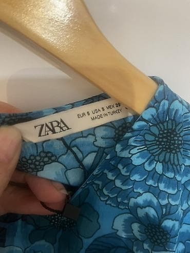 suknje duge: ZARA haljina – cvetni print - Model: ženska haljina A-kroja sa — 3