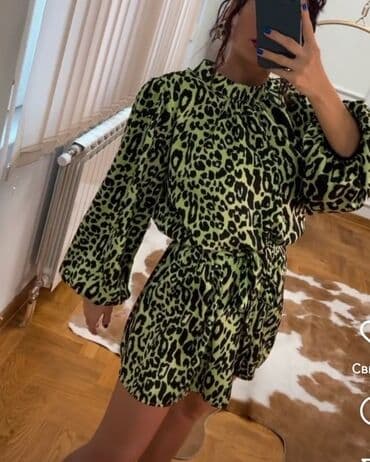 dugacke haljine svecane: M (EU 38), color - Green, Long sleeves — 1