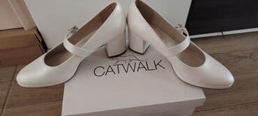 rll kais: Pumps, Catwalk, 41 — 2