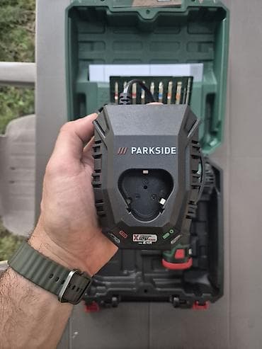 markeri za crtanje: PARKSIDE aku bušilica/odvijač X12V Team – komplet u koferu Opis: - — 8