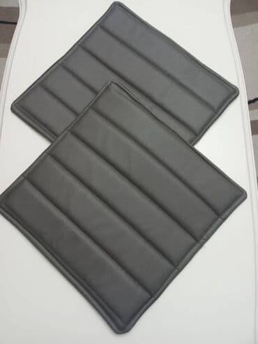 tepih za ispod jelke: Chair pads — 3