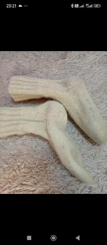 Headgear: Pletenе vunene čarape – ručni rad - Materijal: prirodna vuna, mekana — 2