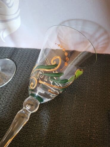 swarovski case za vino cena: Case za vino,rucno oslikane,kristalno staklo iz 80ih.god. Case rucno — 9
