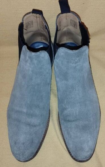 Sandals and flip-flops: Boots, size - 43 — 3