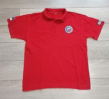 shein srbija: Crvena polo majica sa kratkim rukavima i kragnom na tri dugmeta. Na — 1