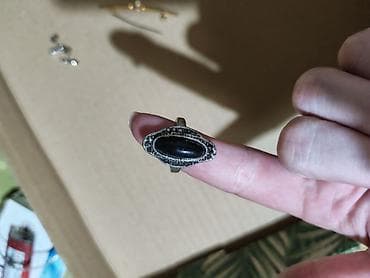 drvo epoxy prstenje: Prsten sa crnim kamenom, vintage dizajn - Materijal: metal u srebrnom — 1