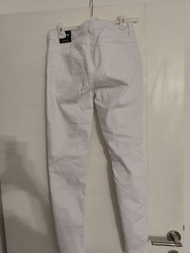 push up helanke new yorker: Bele Terranova farmerke, slim fit kroja. Izrađene su od prijatnog — 3