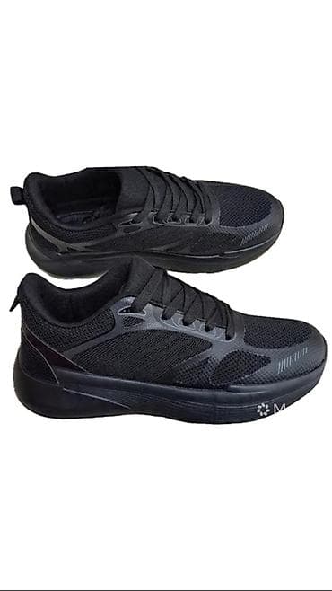 Patike: Crne sportske patike – lagane i udobne - Boja: potpuno crna — 1