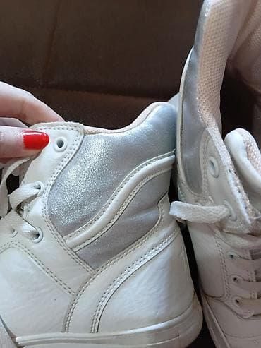 patike džordanke: Ženske patike Athletic – visoki model - Brend: Athletic - Veličina — 8