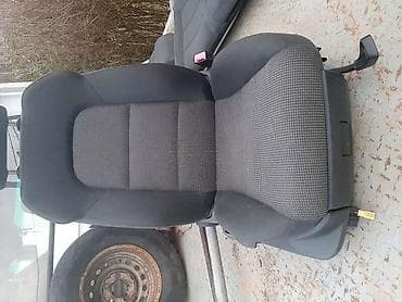 delovi za opel corsa c: SEDISTA ZA VOLKSWAGEN GOLF 5 | Komplet sedista za golf 5 u extra — 4