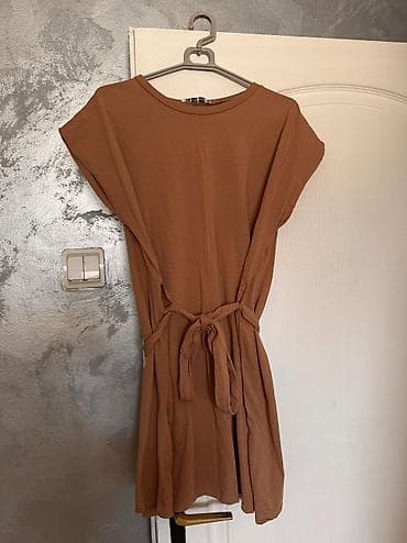 Kućna odeća: Tamno krem haljina — 1