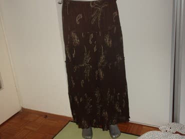 Suknja BONITA 46 nova poliester kupljena u Austriji sirina pojasa — 1