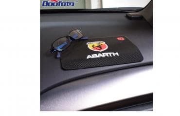 teretne gume 13 c: ABARTH gumena neklizajuća podloga. Dimenzije 13*20cm. Samo se — 6