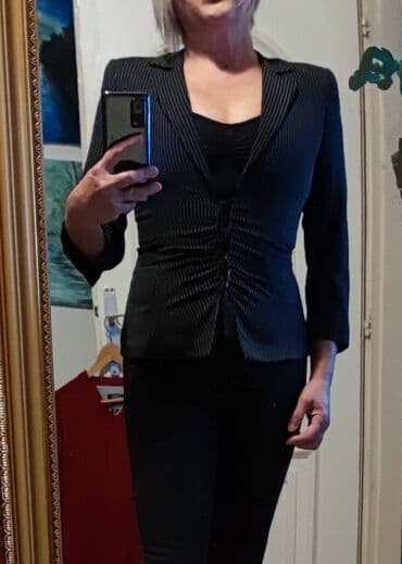 Fantastičan originalni Armani sako. Elegantan, visokog kvaliteta — 1