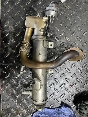 AUDI A4 A5 HLADNJAK EGR 2.0 TDI 03L131512AA | Vw audi delovi zemun