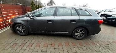 otkup automobila nis: TOYOTA AVENSIS DELOVI 2012. GOD. - KOMPLETAN AUTO U DELOVIMA | — 2