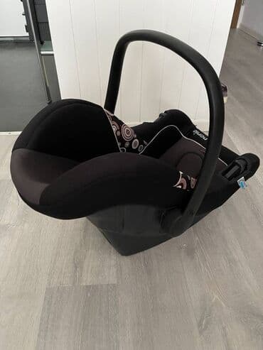 sintisajzer sa mikrofonom za decu: Autosediste za decu br.16 od 0-13 kg, uvoz CH — 6