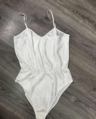 bodi bluze: Prelep bodi, veličine L — 1