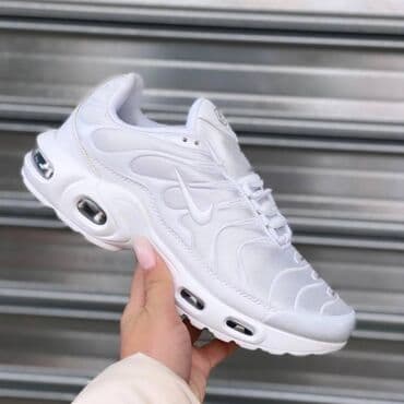 nike react zenske patike: Trainers, size - 46 — 10