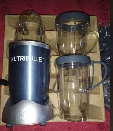 Blenderi, mikseri: Nutrobullet set od 12 delova. Set sadrzi bazu od 0. 7 litara, dve — 2