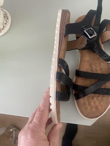 c a papuce: Sandale, 40 — 6