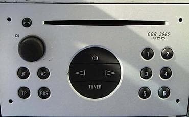 elektronika nis: RADIO / CD ZA OPEL CORSA C | Polovni originalni delovi za Opel Corsa — 1
