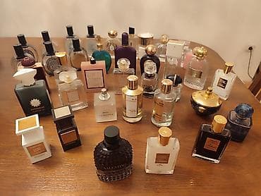 ormar po meri: U ponudi ram sa uramljenom flasicomparfema Kilian Woman in Gold — 8