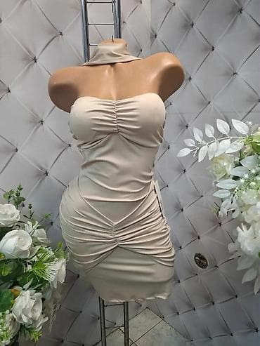 ps odeca: Ženska uska haljina – mini dužina, efekat drapiranja - Model: uska — 3