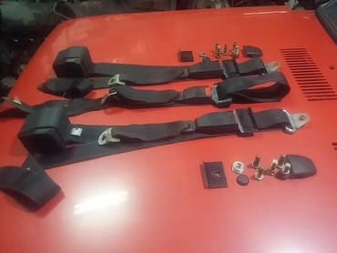 polovni delovi ford focus nis: Zadnji pojasevi Lada Niva,2104 Karavan br.2. Polovno, ocuvano. Skoro — 4