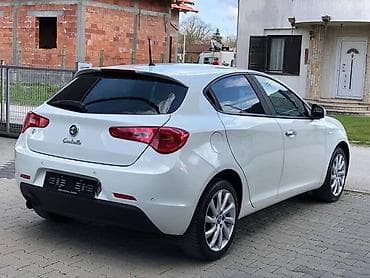 rikverc kamera za auto: ALFA ROMEO GIULIETTA 1.4 TB 2016. GODIŠTE | Auto uvezen iz — 4