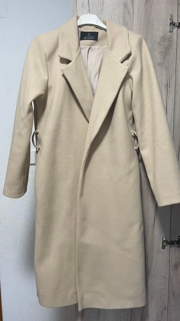 Women's Clothing: M, Single-colored, With lining — 3