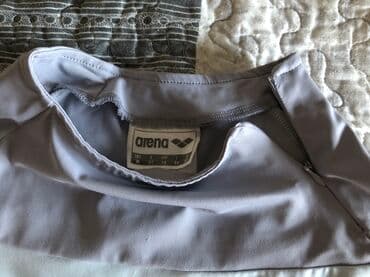 bele pantalone zara: ARENA TOP majica piše M ali ja sam nosila a nosim S isključivo i — 2