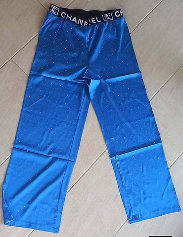 pepito pantalone kombinacije: CHANEL(saten,težak,lepo pada)pantalone
s,m,l
3000 din — 2