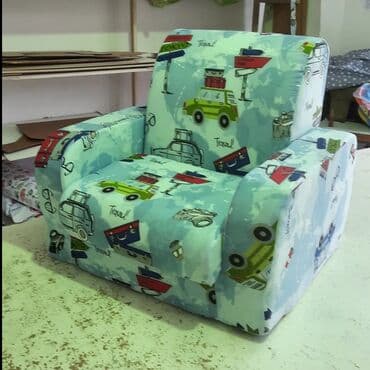 Kuba fotelja Prakticne dečije foteljice, izrađene od čvrstog sunđera i