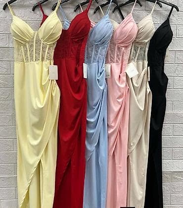 lulus haljine: Elegantna midi haljina sa čipkanim korsetskim gornjim delom. - Kroj — 2