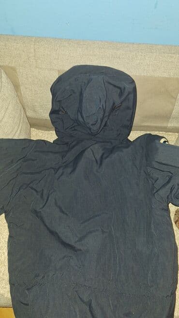 ✔ Veoma topla i kvalitetna, bez oštećenja, fleka ili tragova