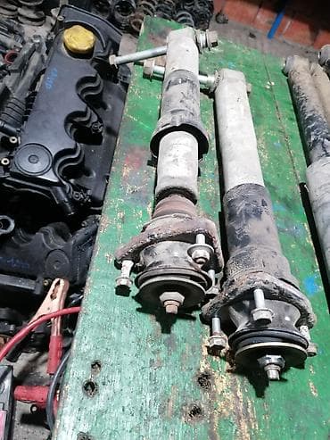 čamac za prihranu: Zadnji amortizeri za BMW E39 - Zadnji amortizeri sa pripadajućim — 1