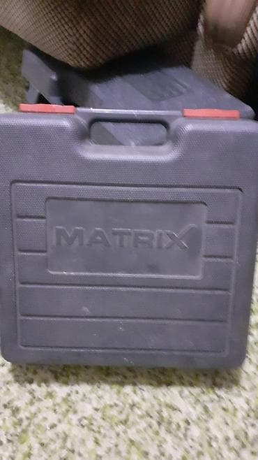 uglovka za beton: MATRIX AK18 SET – bežični aku-odvijač/bušilica u koferu - Model — 3