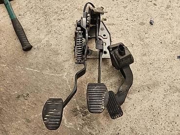 sportske pedale za auto: PAPUCA GASA PEDALA KOCNICE ZA CITROEN XSARA PICASSO ZA 2007. GOD — 1