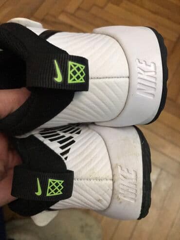 opposite vranje: Nike, Veličina - 35, Anatomske — 11