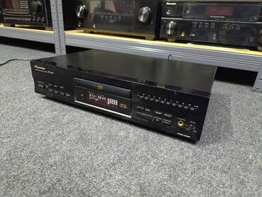 Auto elektronika: Pioneer PD 207 Stereo Compact Disc Player Disc format: CD Frequency — 2