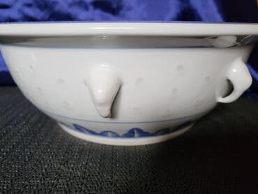 vatrostalne posude sa poklopcem akcija: Corbaluk jing dezen,pirincani porcelan iz 70ih. Corbaluk je perfektan — 9