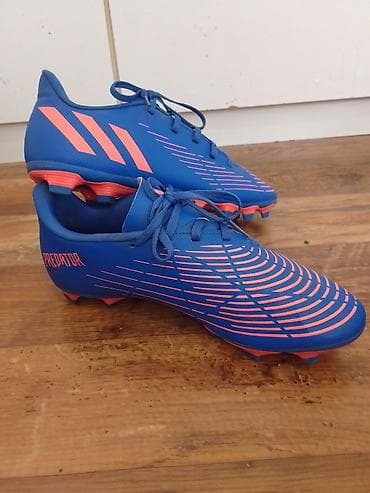 igrice za devojcice: Kopacke Adidas PREDATOR broj 41 su u odlicnom stanju sa sitnim — 2