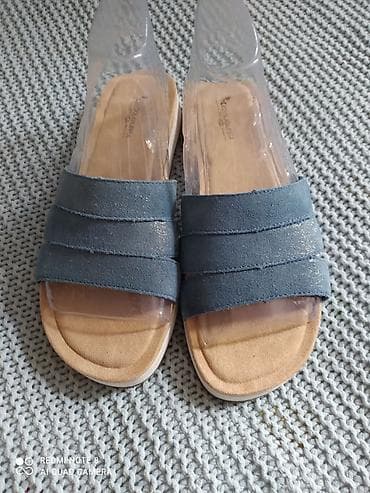 Kollabura bay Ugg papuče model Maerin,broj 38. Unutrašnje gazište 24