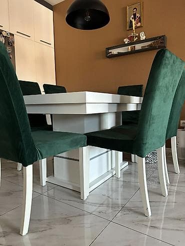 forma ideale duseci za francuski lezaj: Rasklopivi sto sa 6 stolica (+12 presvlaka) Prodajem 6 stolica i sto — 2