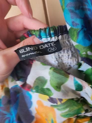 leprsave haljine do kolena: Haljina BLIND DATE women – veličina 36 - Letnja haljina sa cvetnim — 2