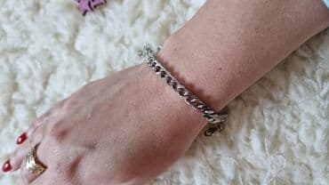 crne torbice sa lancem: Chain bracelet — 2