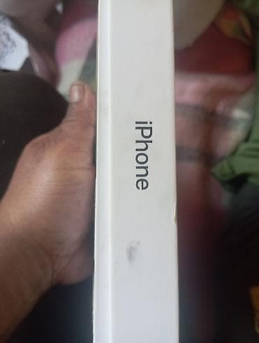 iphone 15 pro oglasi: Samo kutija — 2