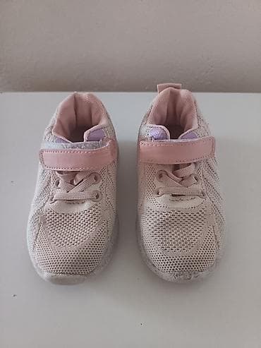 lc waikiki sandale: Patikice 26 br Nošene par puta u dobrom stanju Sve slikano 800 din — 1